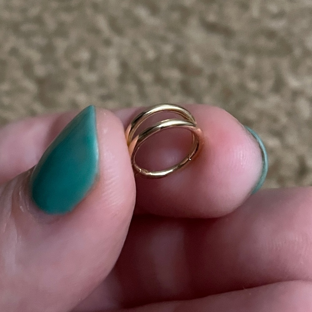 14 Karat Yellow Gold Seamless Clicker Hoop Earring